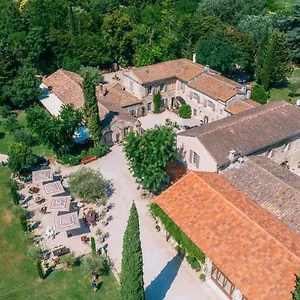 Hotel Mas Des Comtes De Provence ****